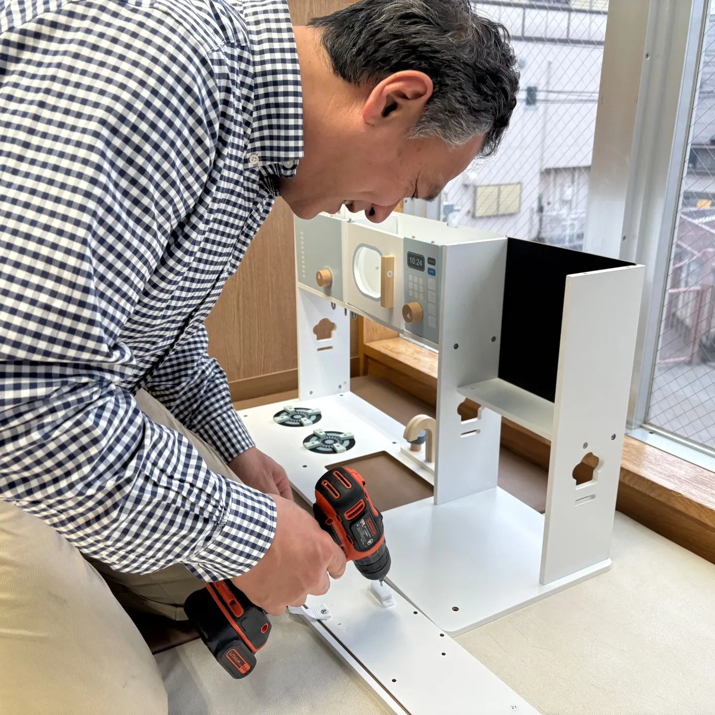 年長組の卒園記念品、子ども達にとっては「ある日突然、出ていた...